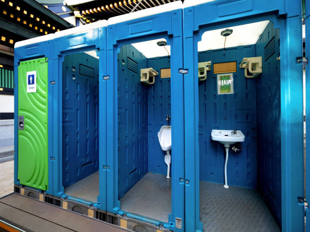 Best Portable restroom trailer rental  in Helena, OK